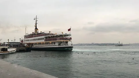 Kadıköy ferry pier Video stock 144279643