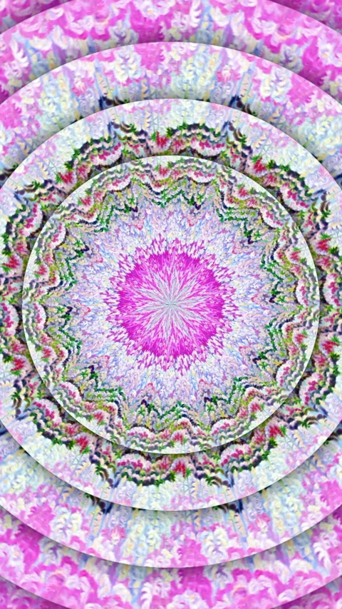 Kaleidoscopic circles abstract background. Seamless vertical video of a zoom in Vidéo 340008930