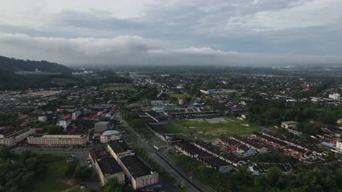 Kamunting Perak township facilities development urbanization traffic clouds Stock Footage 231499547