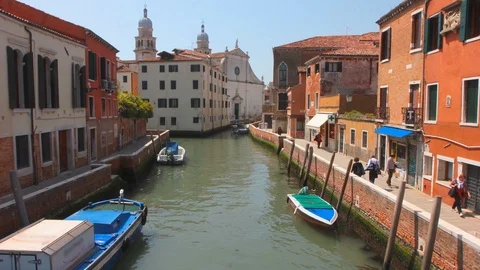 Kanal in Venice Time lapse Stock Footage 87292658