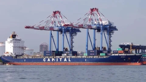 Kaohsiung - Container ship loading in Kaohsiung port. 4K resolution Stock Footage 74090933