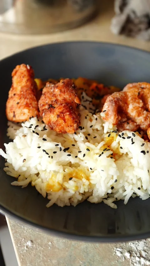 Karaage curry 库存影片 334680447