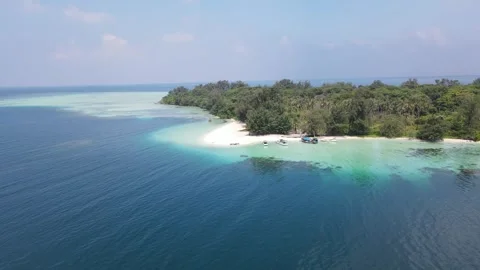 KARIMUN JAWA Stock Footage 321341361