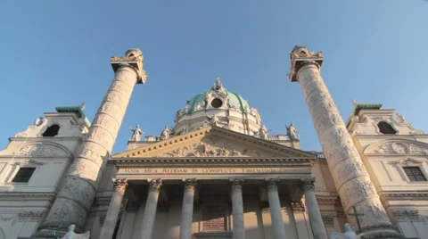 Karlskirche in Vienna Stock-Footage 1060843