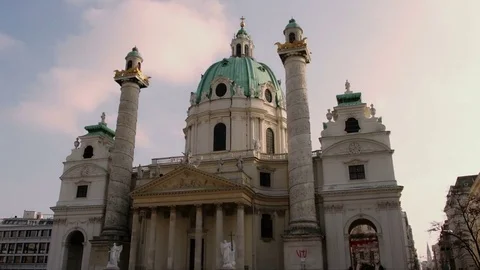 Karlskirche Vienna – Hyperlapse Vídeo Stock 83022614
