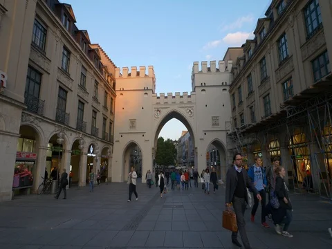 Karlstor in Munich 4K Видео 69856786