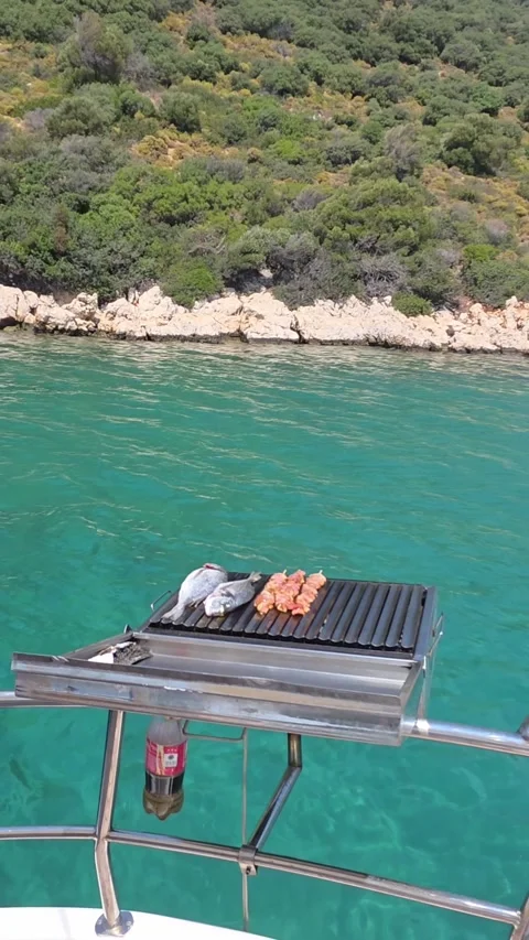 Kas, Turkey - August 25, 2026 BBQ grill on yacht at sea Vídeos de archivo 345659957