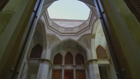 Kashan, Iran - Awesome inside view of the main dome of the Borujerdi Historical 動画素材 116404053