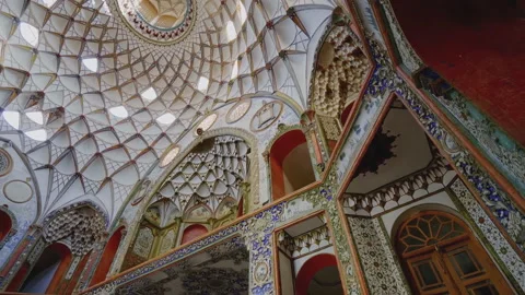 Kashan, Iran - Awesome inside view of the main dome of the Borujerdi Historical Video stock 116404373