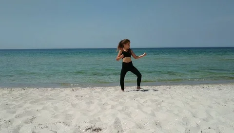 Kata Video stock 111192702