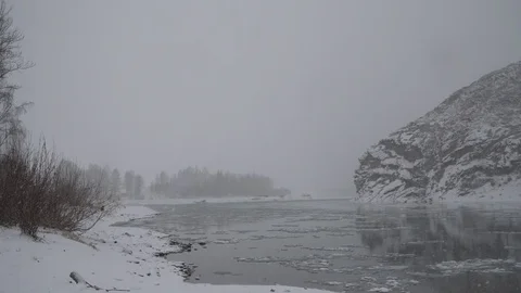 Katun river with ice in winter Stock Footage 82192248