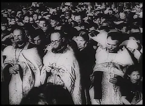Katyn 1943 Orthodox Priests Grieving Crowd Stock Footage 335588248