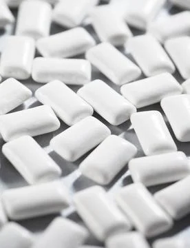 Kaugummi White rectangular chewing gum on grey Copyright: xZoonar.com/J.xS... 스톡 사진
