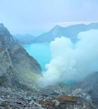 Kawah Ijen crater. Java, Indonesia Kawah Ijen crater is the famous tourist... Stock-Fotos