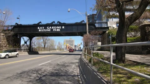 Kay Gardner Beltline Bridge. Davisville neighbourhood of Toronto