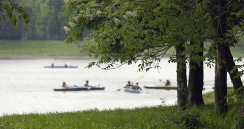 Kayak canoe rowing weekends Stockbeeldmateriaal 196303243