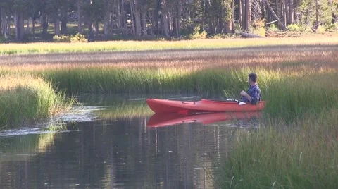 Kayaker resting 스톡 동영상 41718226