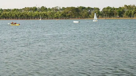 Kayaking Stock-Footage 646695