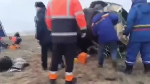 Kazakhstan: Second black box found at plane crash site near Aktau Stock Footage 296384842