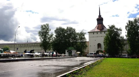Kazan tower at the entrance to the St. Cyril-Belozersky Monastery Stock Footage