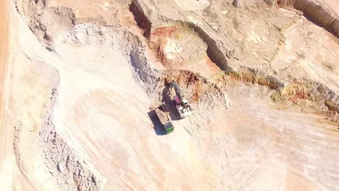 Kaznejov kaolin quarry. Video stock 76733209