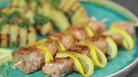 Kebab with potatoes Vidéo 152264598