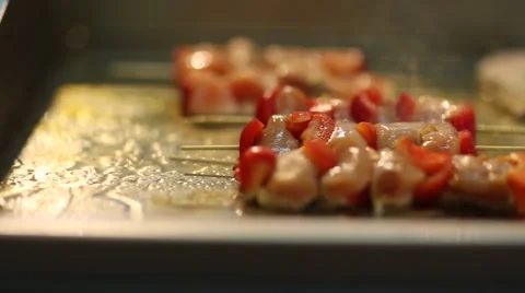 Kebab is prepared on the foil. Video stock 59869765