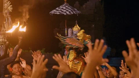 Kecak And Fire Dance Performance, Uluwatu, Bali Video stock 261804699