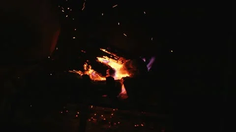 Keep the fire going with atmo - HD Stock Footage 21925095
