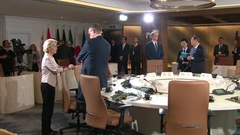 Keir Starmer attends breakfast session with world leaders at G7 in Canada Stock Footage 311480399