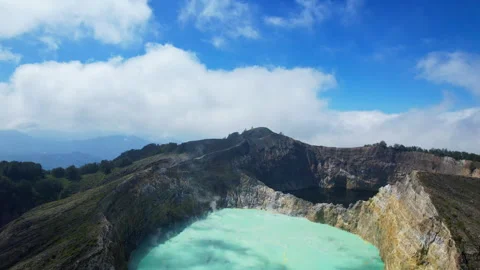 Kelimutu volcano lakes 库存影片 311688873
