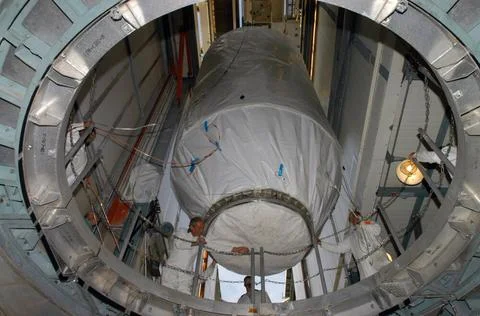 KENNEDY SPACE CENTER, FLA. - Inside the mobile service tower on Launch Pad... Stock Photos