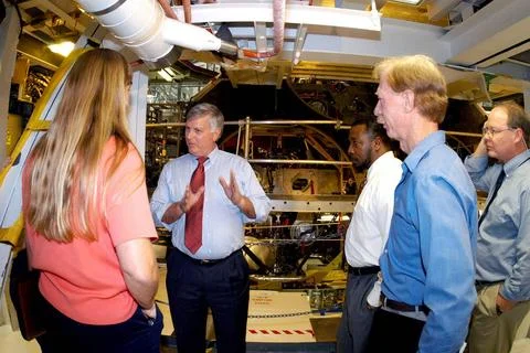 KENNEDY SPACE CENTER, FLA. - On a tour of the Orbiter Processing Facility,... Stock Photos