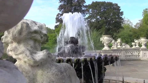 Kensington Gdns Stock Footage 42730763