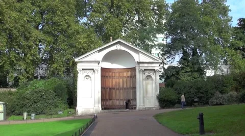 Kensington Gdns Stock Footage 42733613