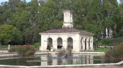 Kensington Gdns Stock Footage 42733717