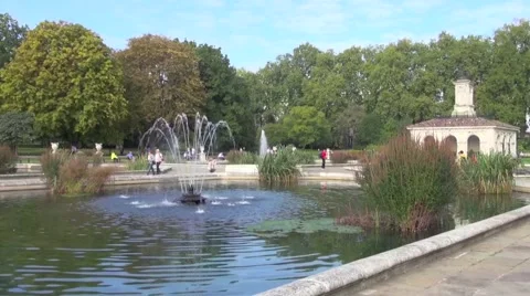 Kensington Gdns Stock Footage 42733990
