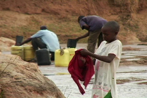 Kenya river laundry 03 Stock Footage 607867