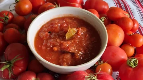 Ketchup in a plate Stock-Footage 344480084