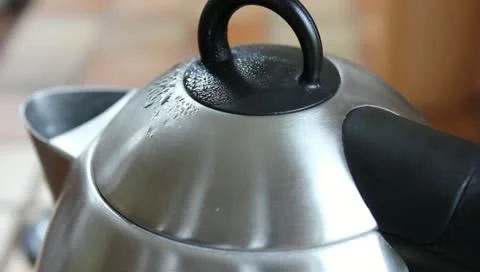 Kettle boiling Video stock 11323870