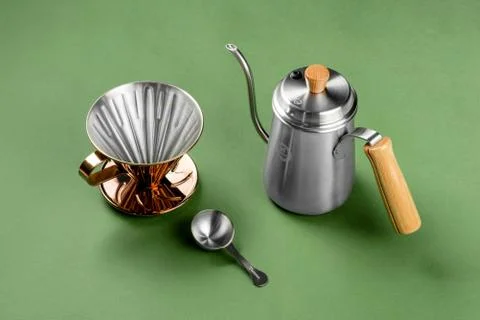 Kettle for brewing with dripper and meanuring spoon 스톡 사진