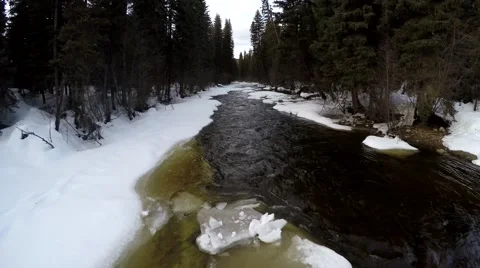 Kettle River, aerial fly over, winter Stock Footage 47031654