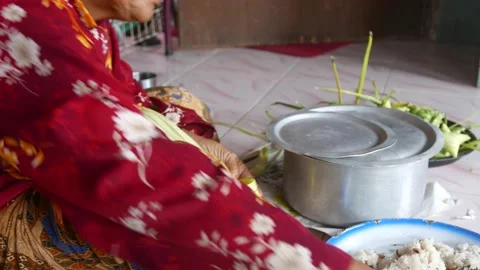 Ketupat or rice dumpling making process Stock Footage 135967708