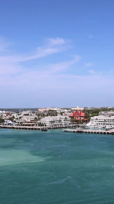 Key West, Florida. Panoramic view of coastline and clear turquoise ocean and Stock Footage 344756598