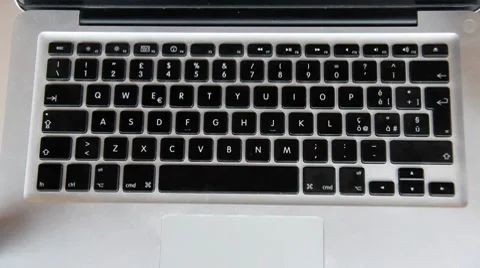 Keyboard 스톡 동영상 7738894