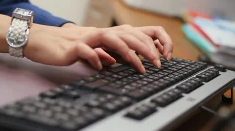 Keyboard Vídeos de archivo 10915129