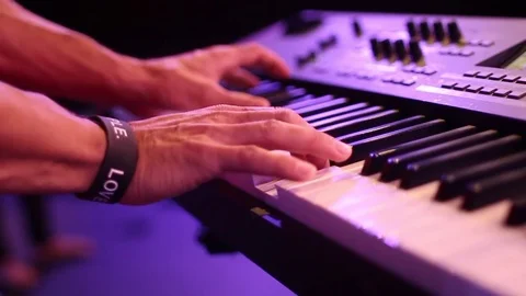 Keys 3 库存影片 76505275