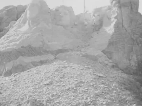 Keystone, SD - 1930s: Mount Rushmore under construction Video stock 157946224