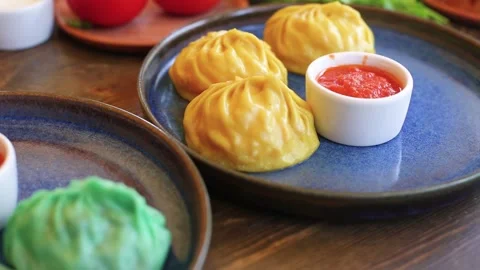 Khinkali cooked on a ceramic plate Stock-Footage 148191063