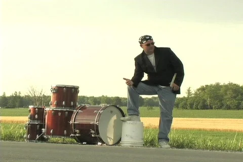 KICKED OFF THE TOUR BUS Stockbeeldmateriaal 125149